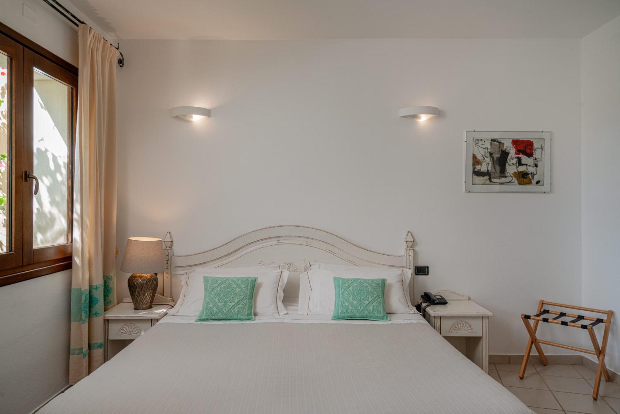 Hotel Mariposas Villasimius Bagian luar foto