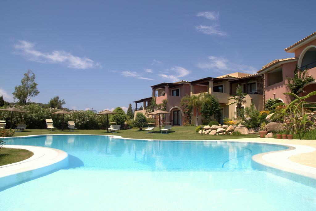 Hotel Mariposas Villasimius Bagian luar foto