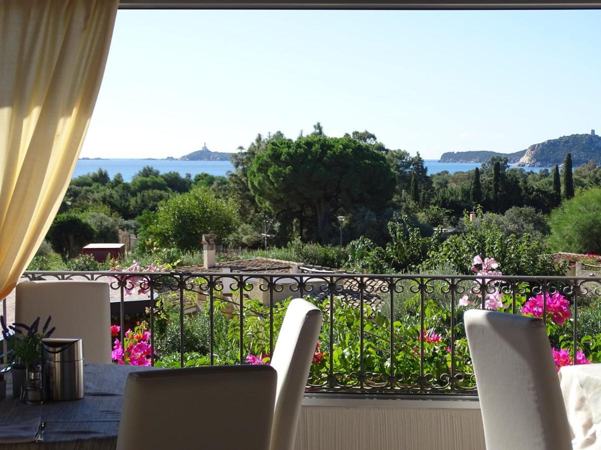 Hotel Mariposas Villasimius Bagian luar foto